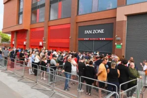 LFC banteras jualan tiket haram: Lebih 1,000 dikenakan larangan seumur hidup ke Anfield